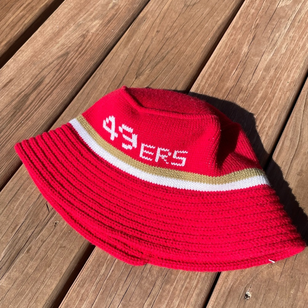 49ers knit bucket hat
